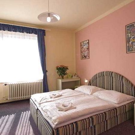 Hotel Stirka Praga Camera foto