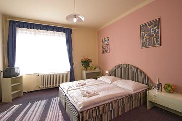 Hotel Stirka Praga Esterno foto