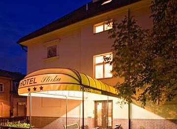 Hotel Stirka Praga Esterno foto